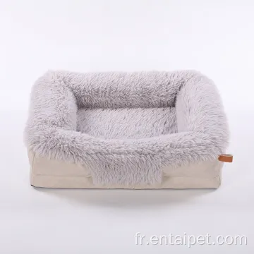 Chenil de chien d&#39;hiver chaud avec duvet carré